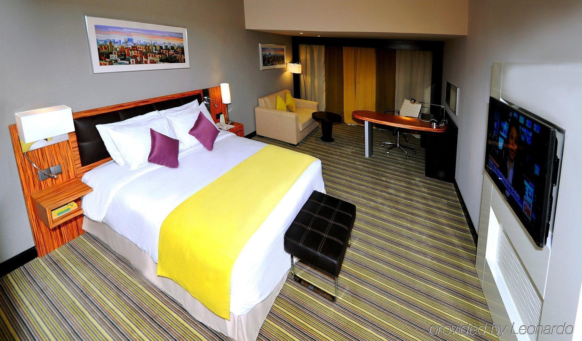 Holiday Inn Al Salam Jeddah Bagian luar foto